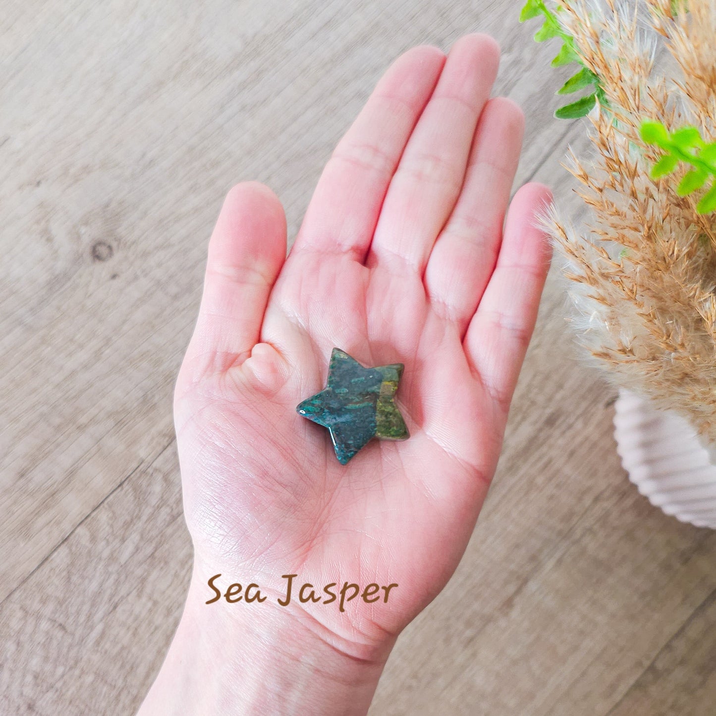 Small Crystal Star Carvings