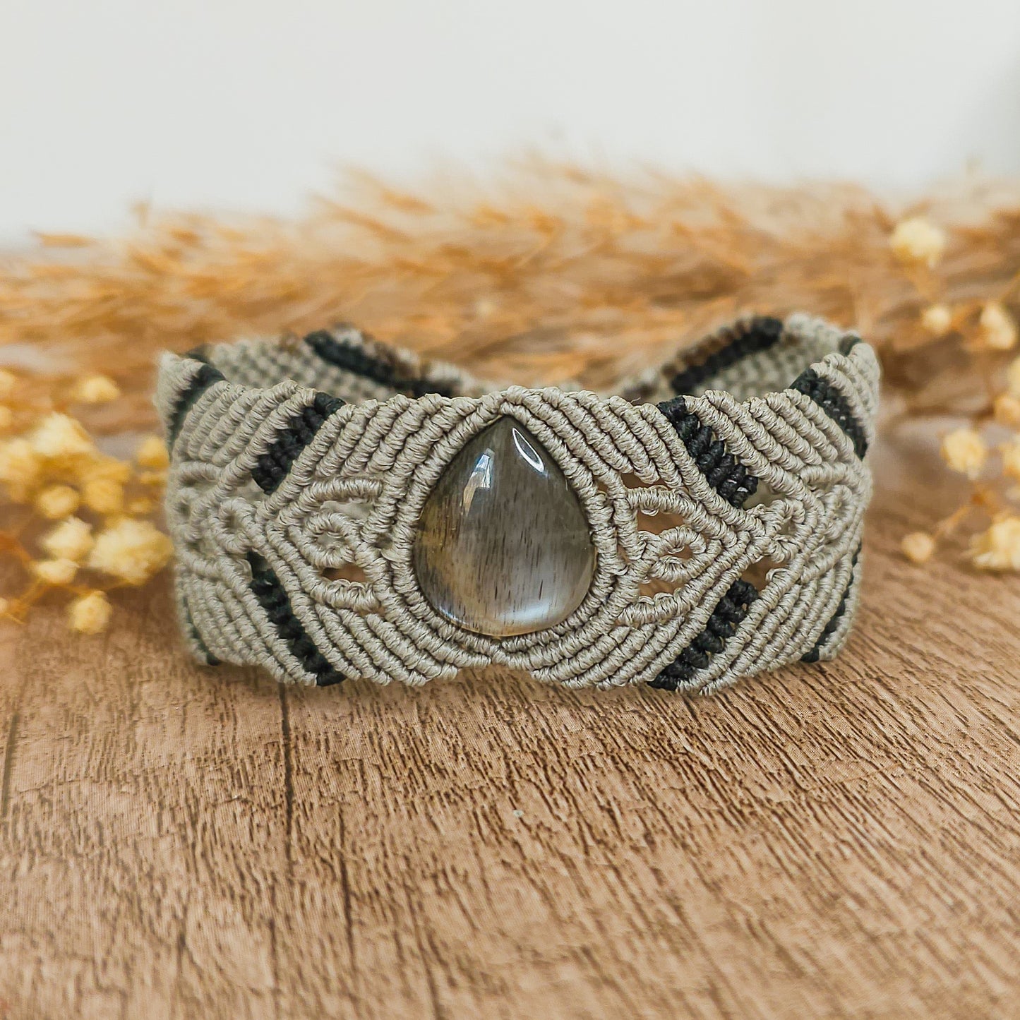 Handmade Macrame Bracelet with Black Moonstone with Silver Flash