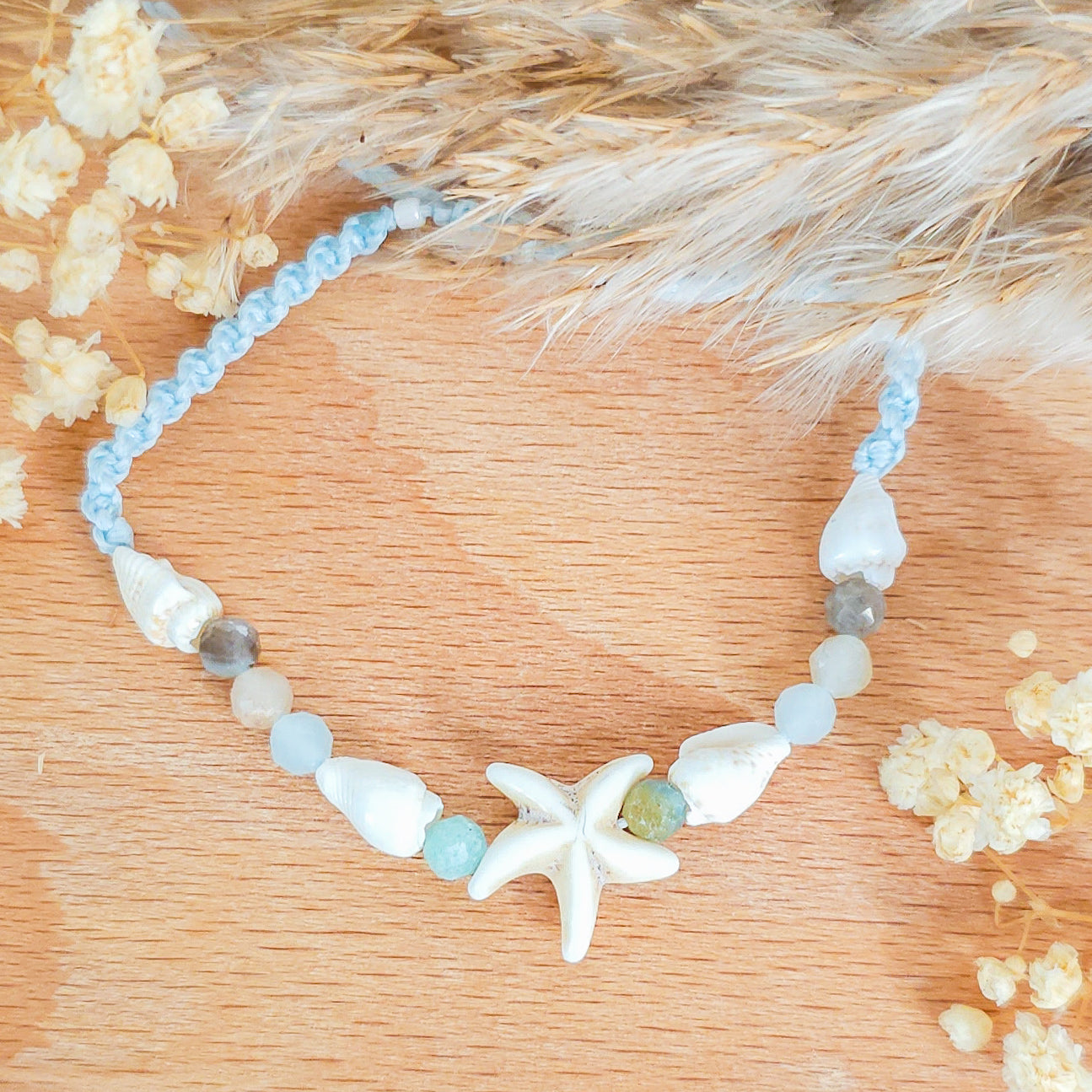Handmade Bracelet with Amazonite and Shells