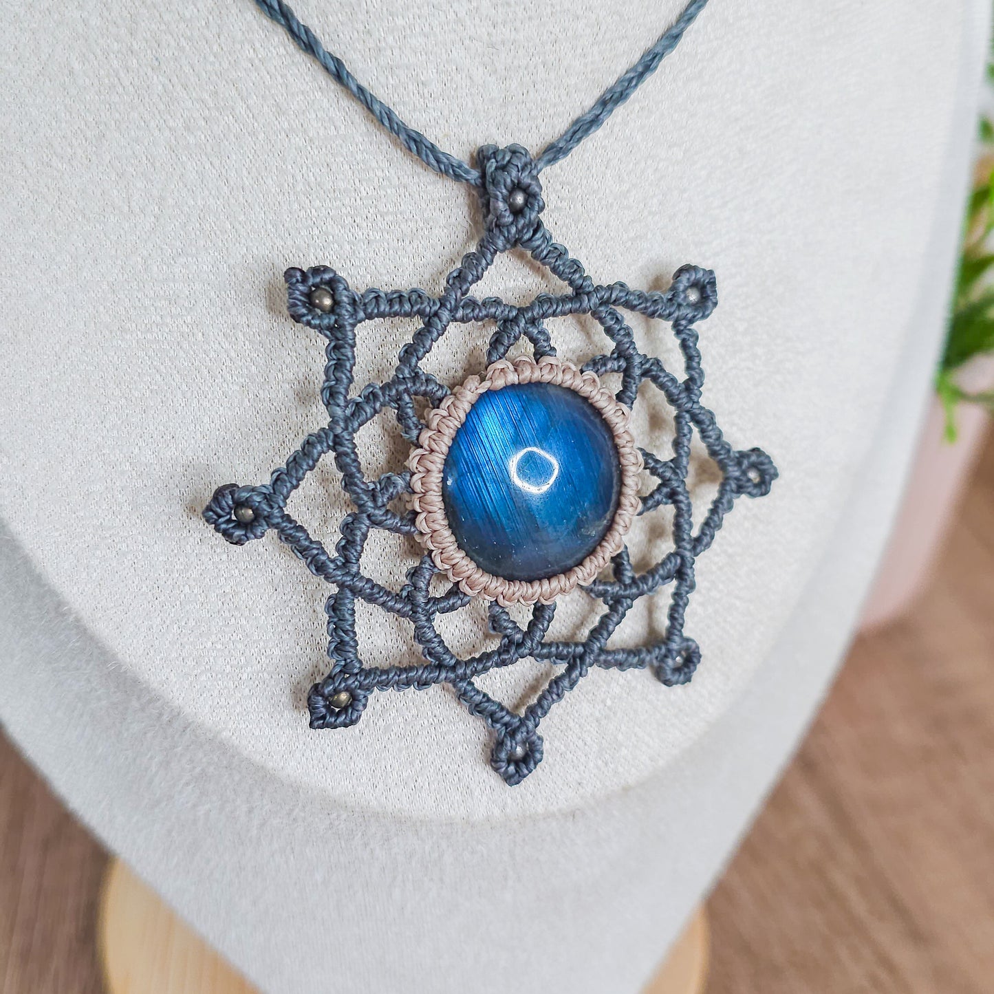 Handmade Labradorite Mandala Necklace