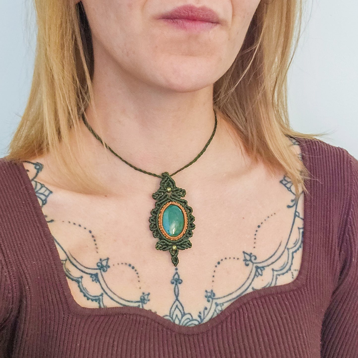 Handmade Micromacrame Amulet Necklace with Moss Agate
