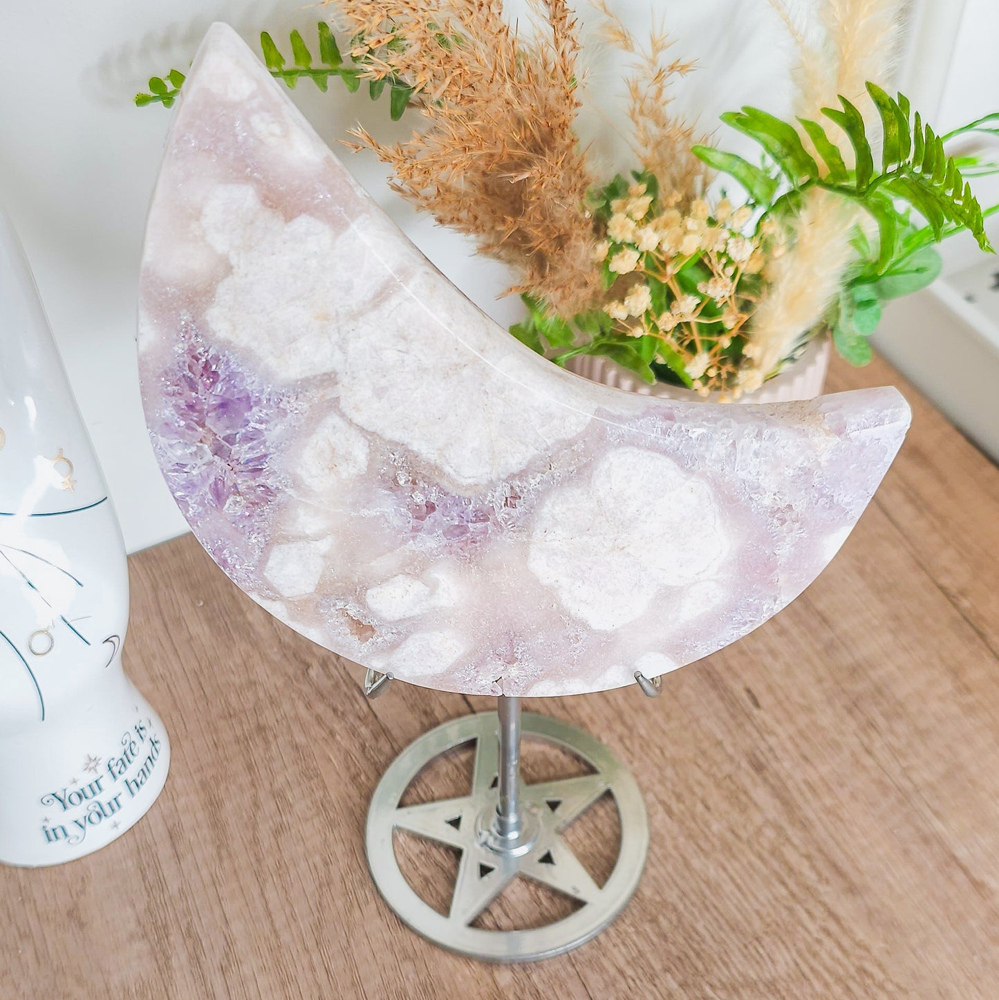 Statement Flower Agate with Pink and Lavender Amethyst and Quartz on the stand
