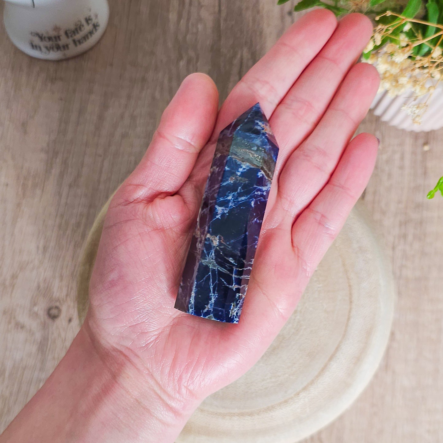 Fluorescent Sodalite Tower
