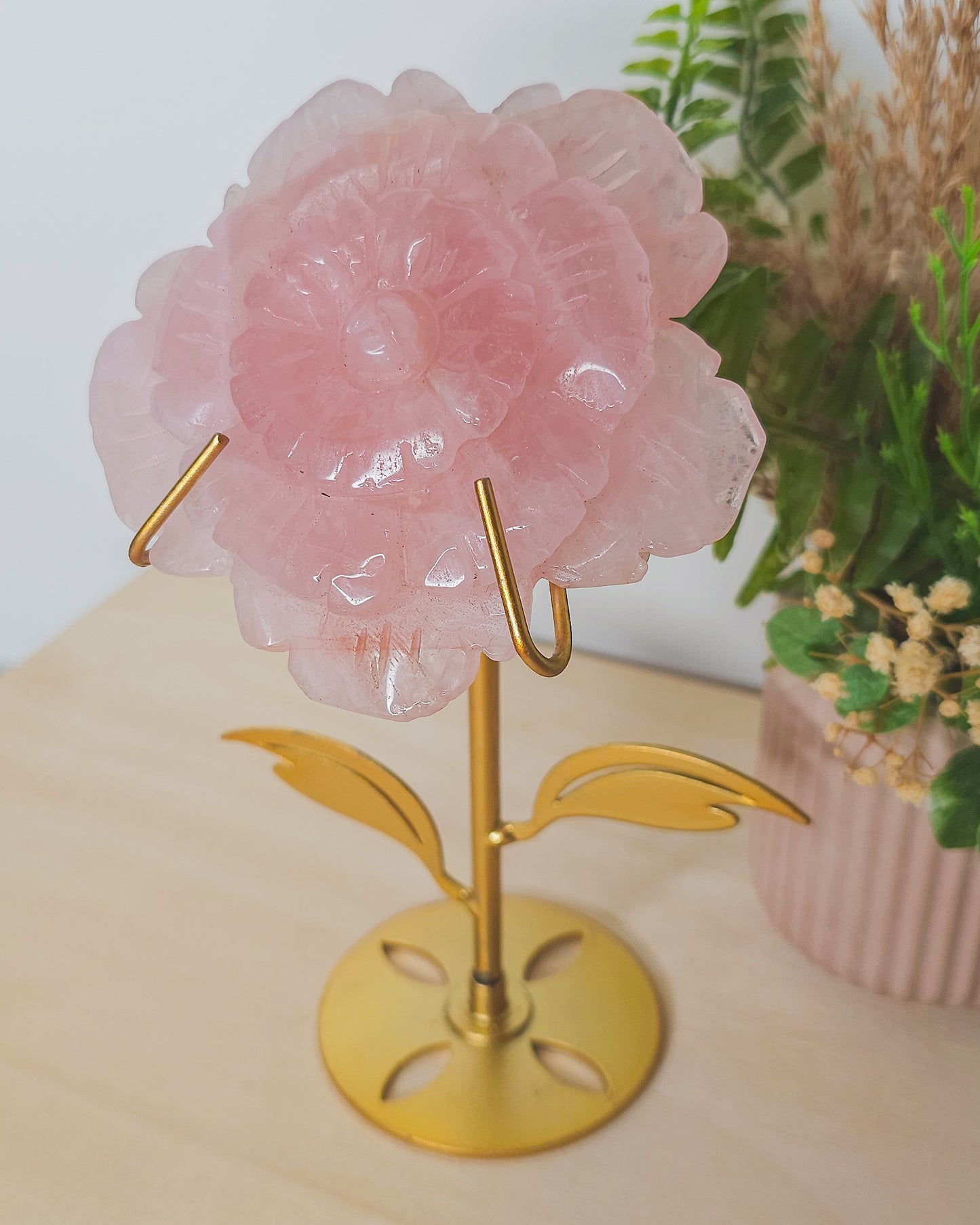 Rose Quartz flower crystal carving without stand, polished petals in gentle pink tones, a symbol of emotional healing and inner peace.