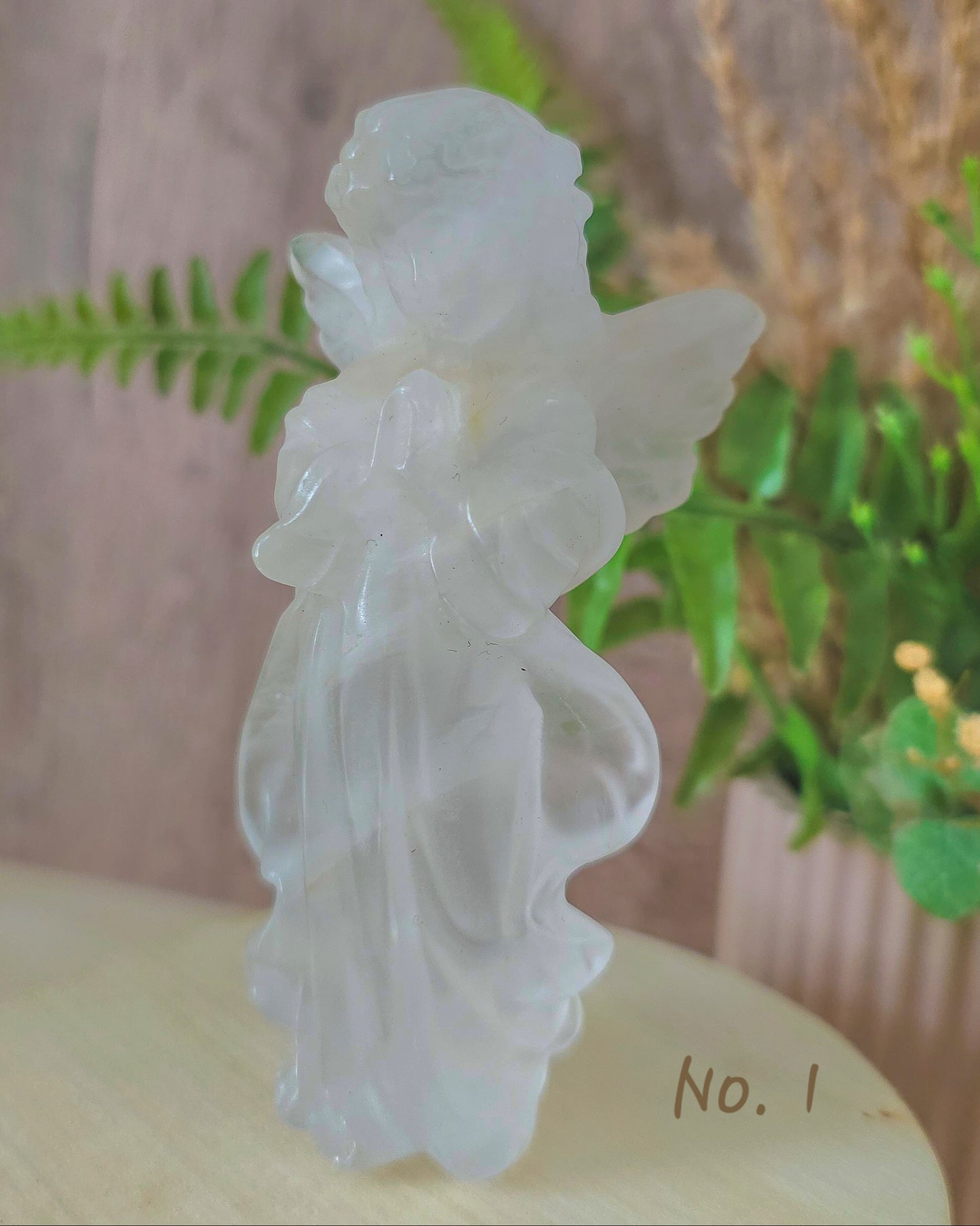 Clear Quartz Angel Carving (10cm)