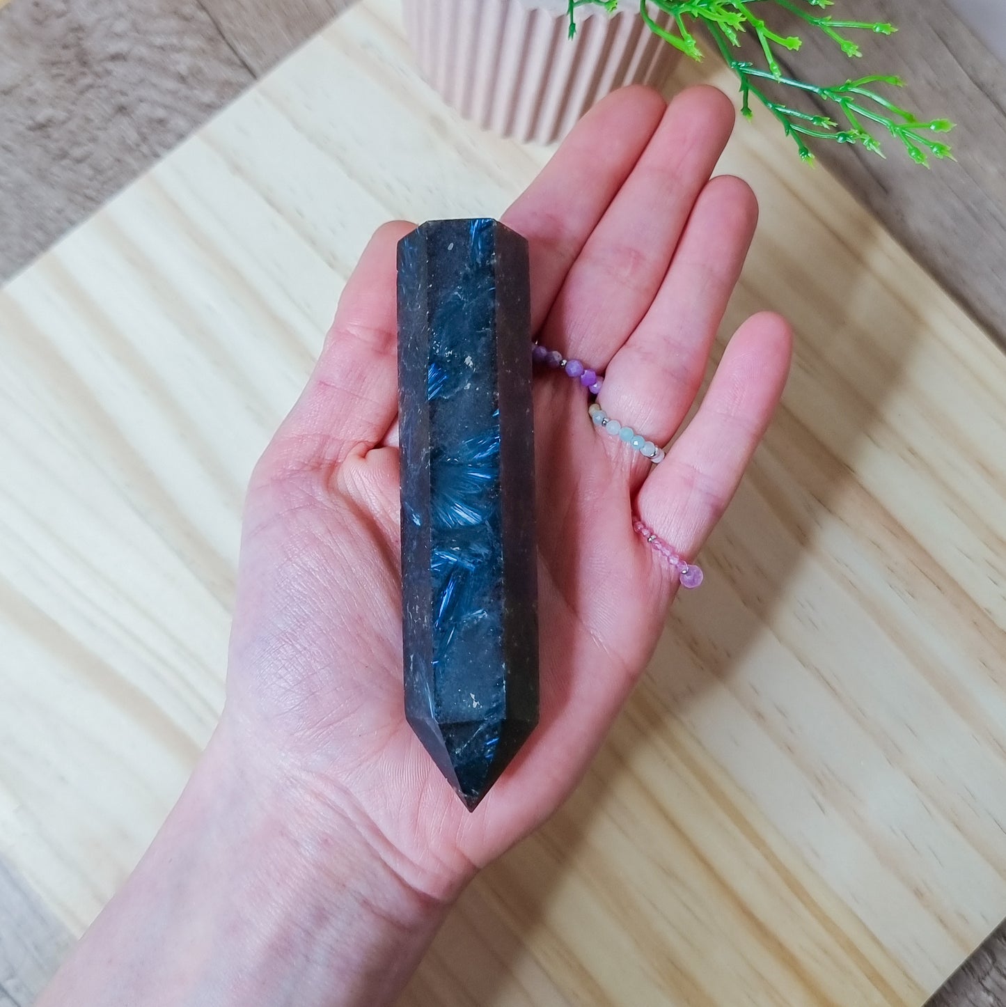 Anthophyllite with Garnet Tower