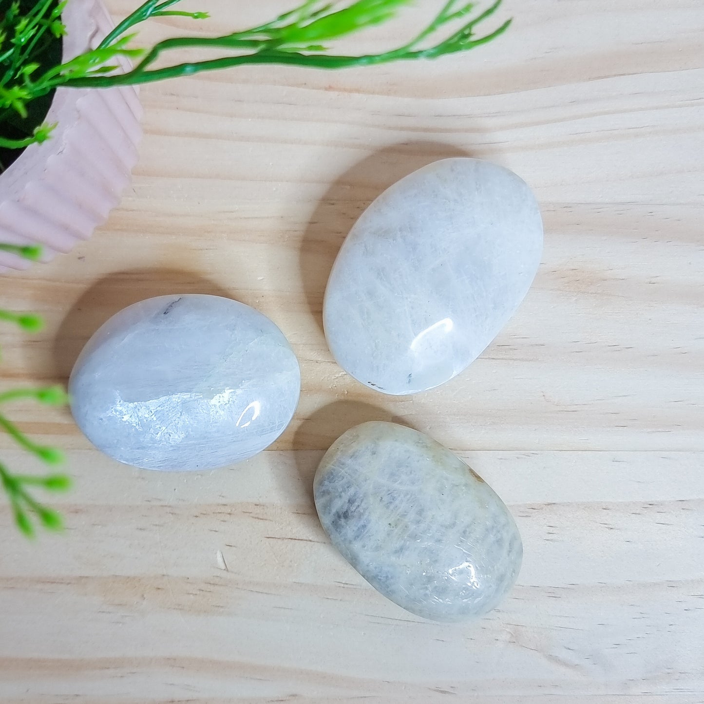 Moonstone Palm Stones