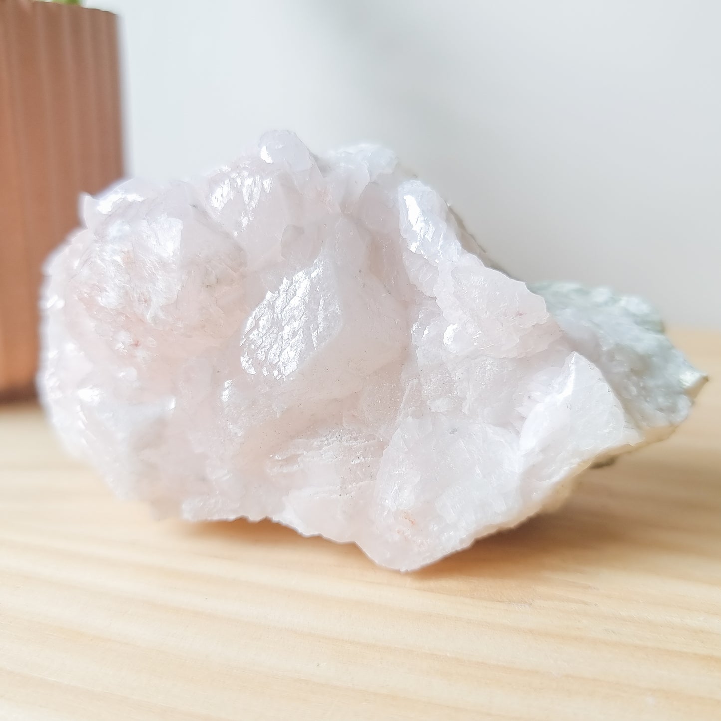 Mangano Calcite