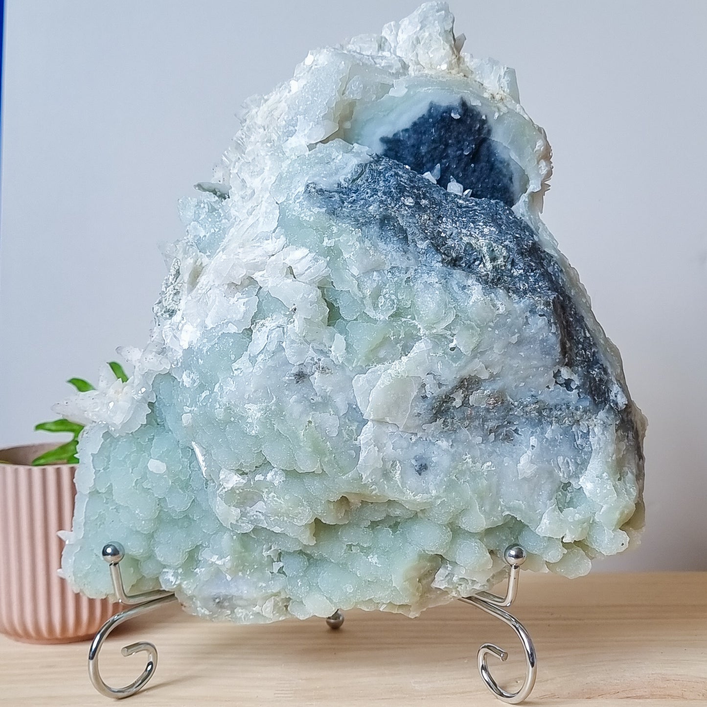 Green Chalcedony With Calcite 3.8kg