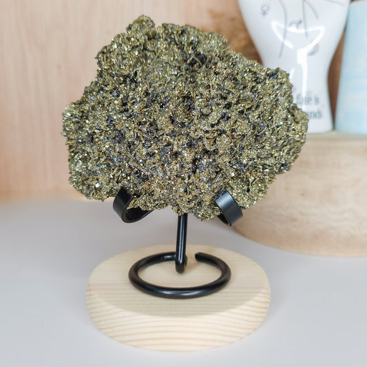 Pyrite with Sphalerite and Quartz specimen