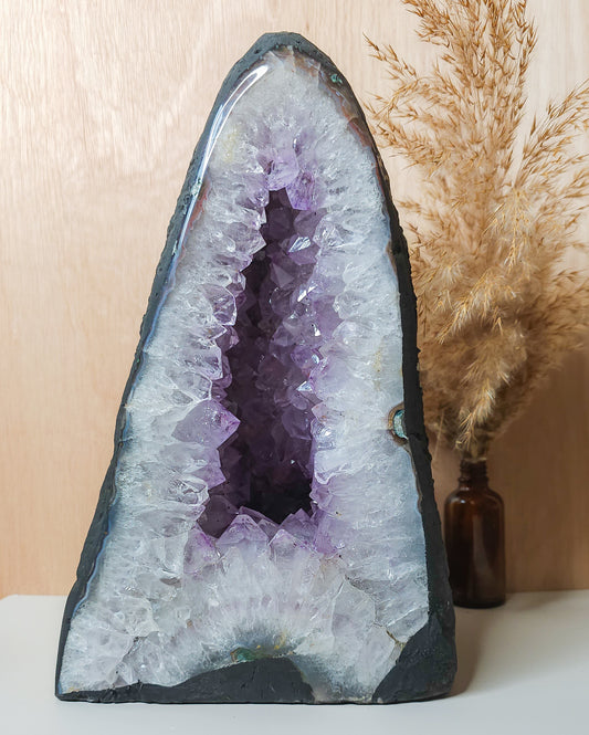 High Quality Amethyst Cave/Church (9.08kg)