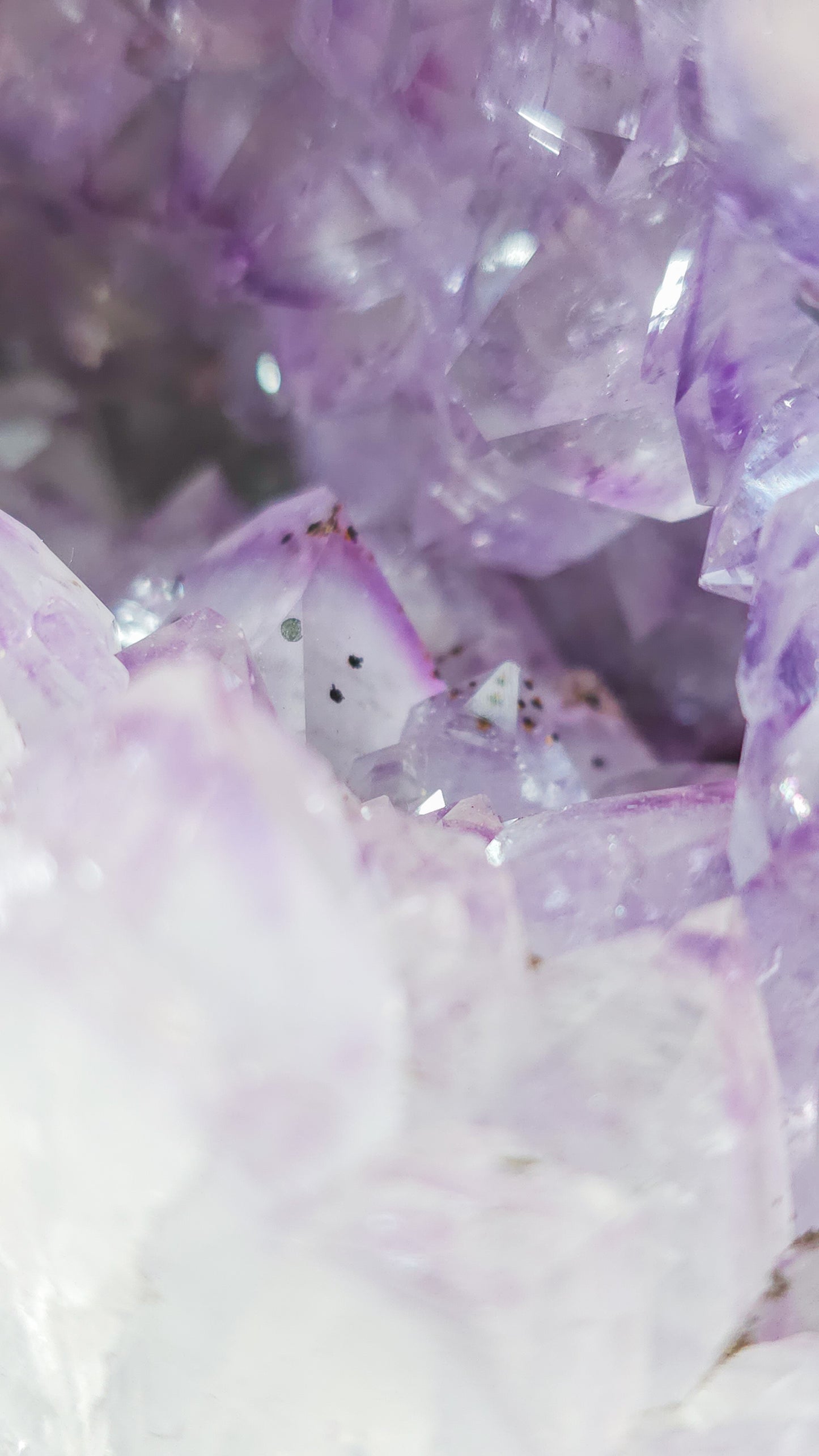 High Quality Amethyst Cave/Church filled with rainbows (10.18kg)