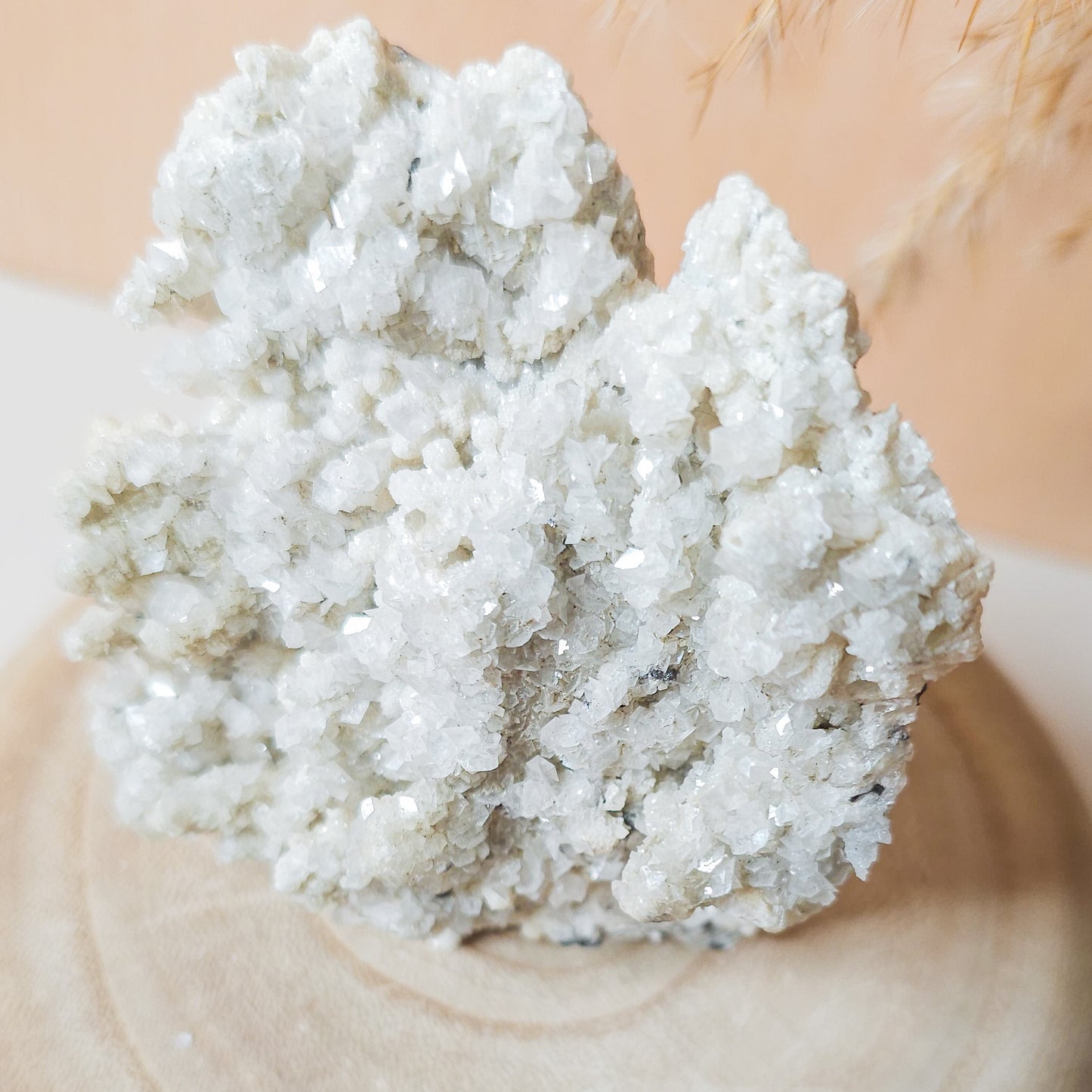 Quartz With Calcite overgrow on Sphalerite