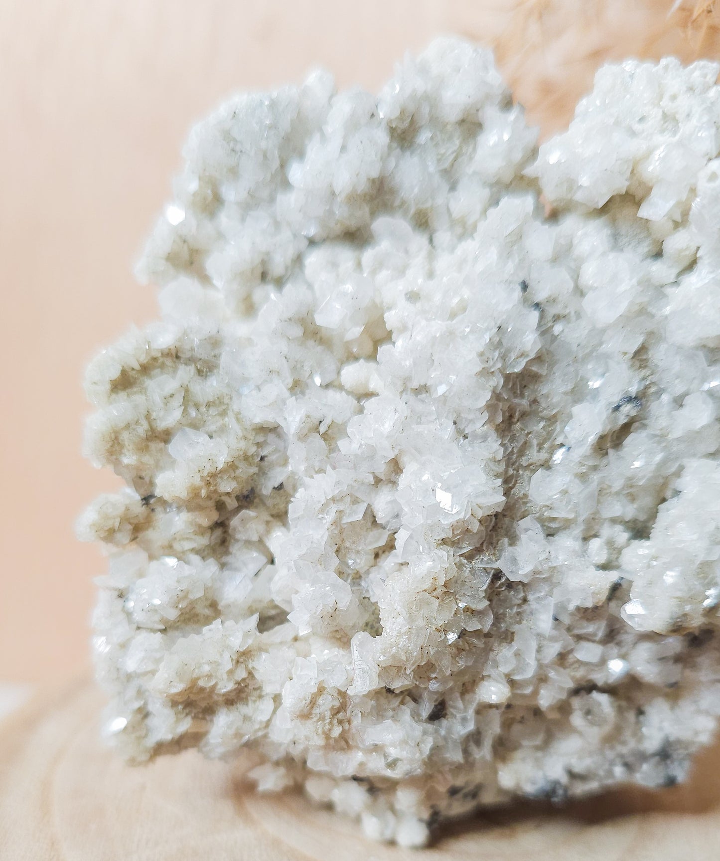 Quartz With Calcite overgrow on Sphalerite