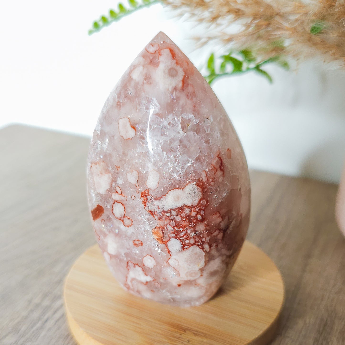 Very Sparkly Flower Agate with Quartz