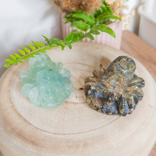 Crystal Spider Carving