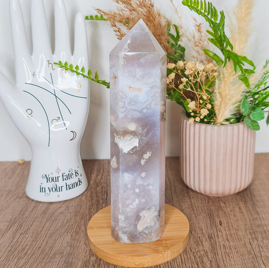 Statement Flower Agate Tower