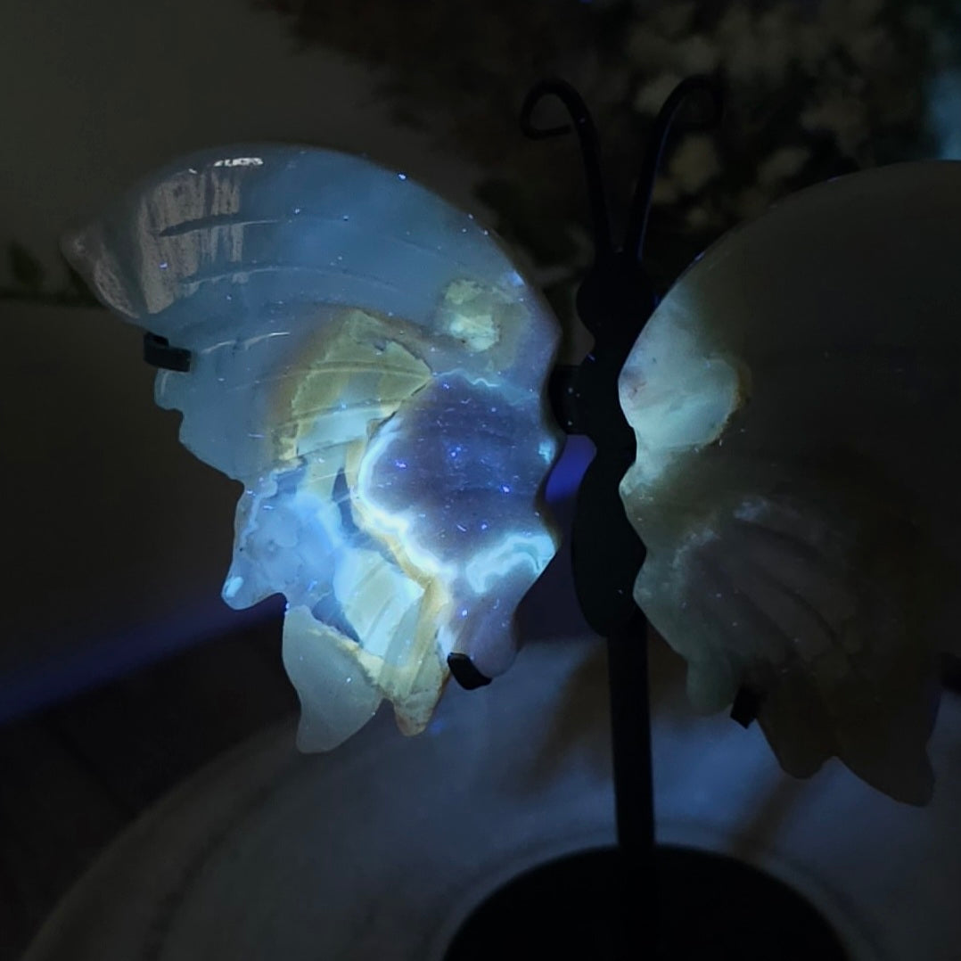 Flower Agate Butterfly Wings on the stand