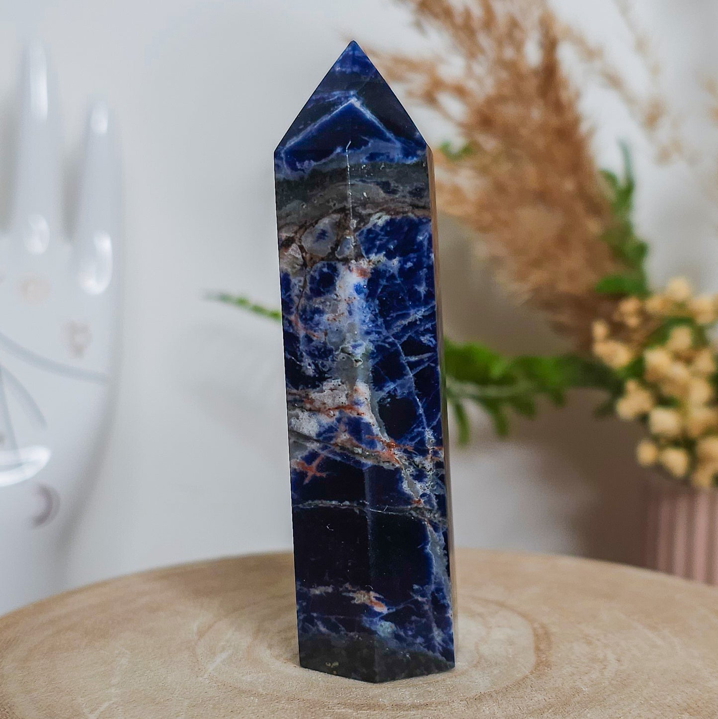 Fluorescent Sodalite Tower