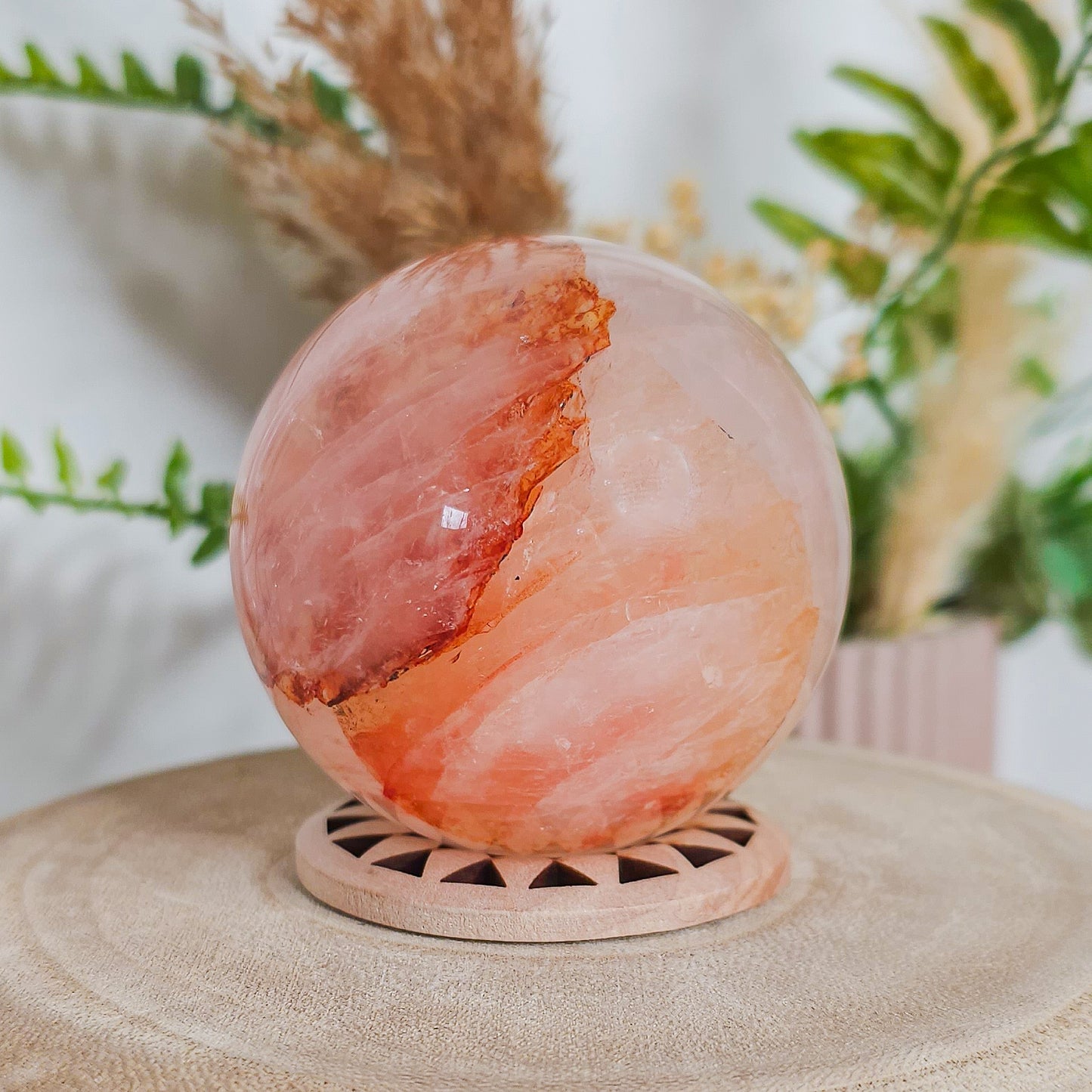 High Quality Fire Quartz Sphere with Asterism