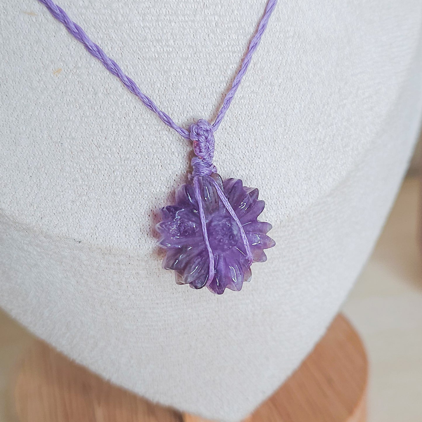 Spirit Bloom | Handmade Necklace with Amethyst Daisy