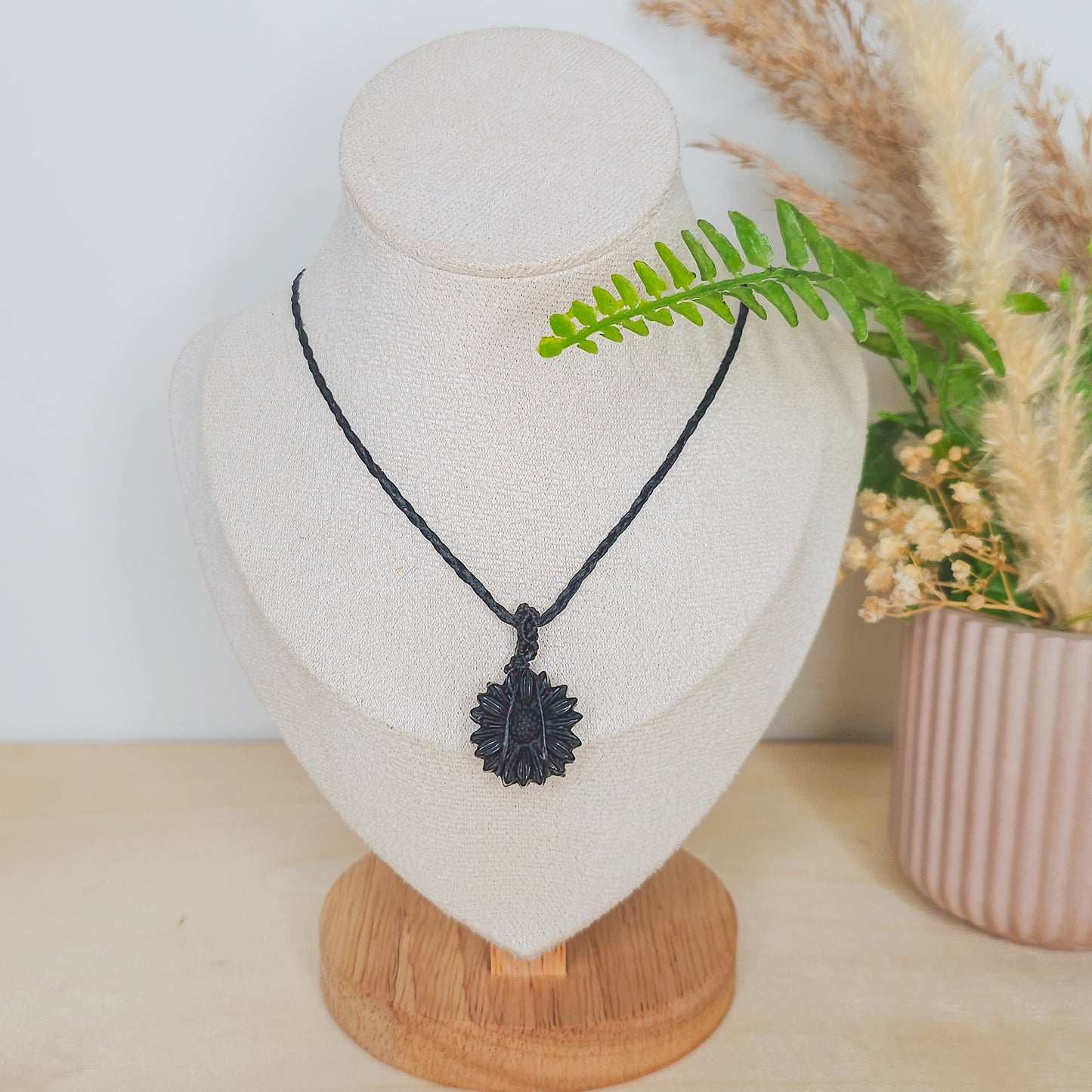 Shadow Bloom | Handmade Necklace with Obsidian Daisy