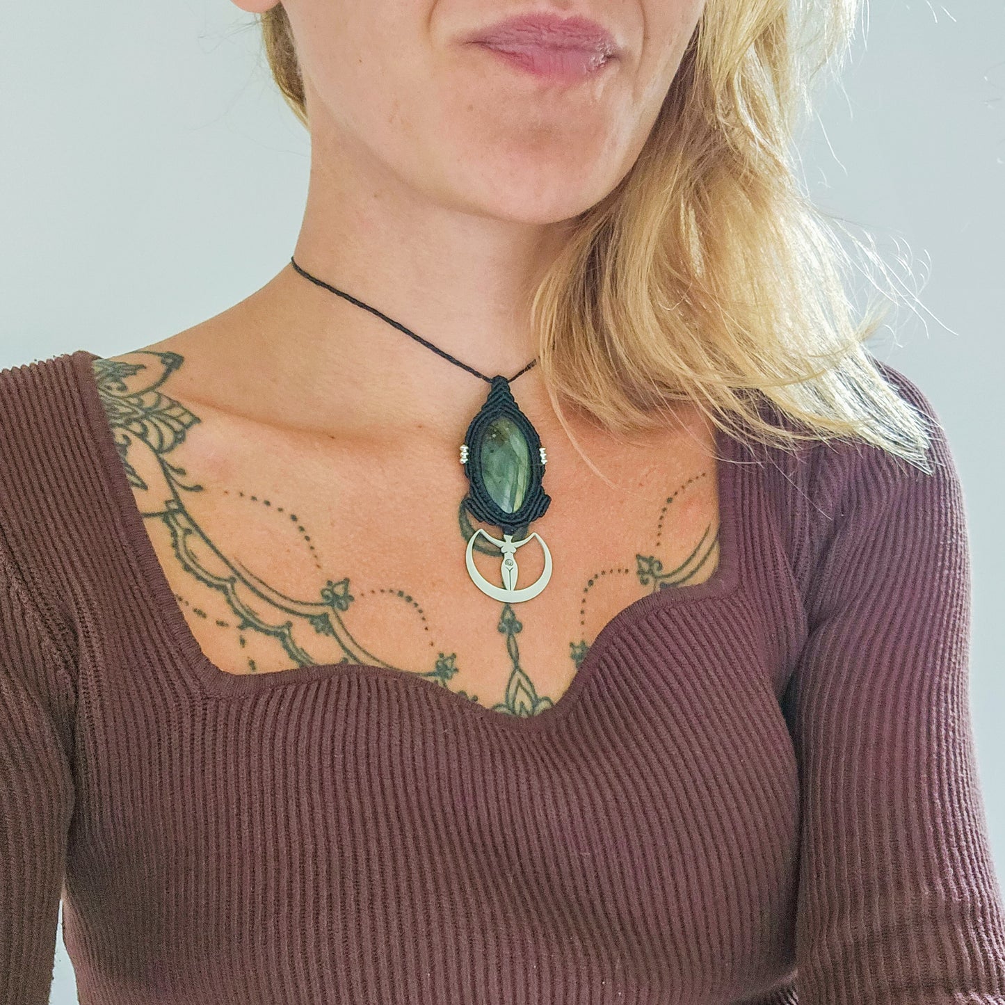 Lunar Priestess | Handmade Necklace with Labradorite & Moon Goddess Pendant
