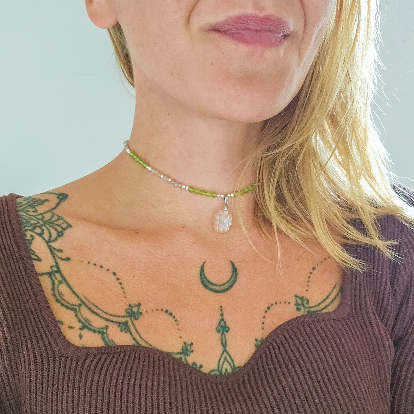 Whispers of the Fox | Handmade Necklace with Peach Moonstone Nine-Tailed Fox, Peridot, Moonstone and 925 Silver Beads