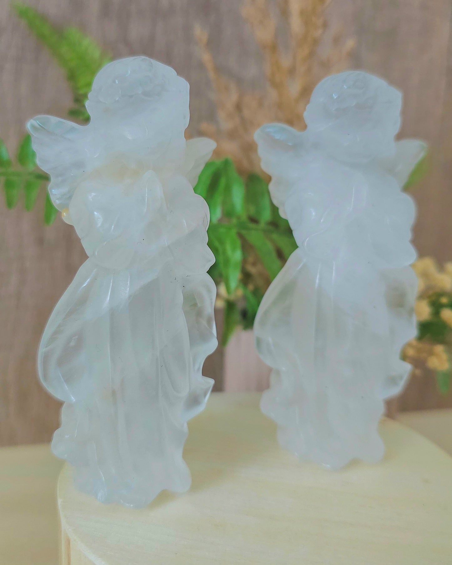 Clear Quartz Angel Carving (10cm)