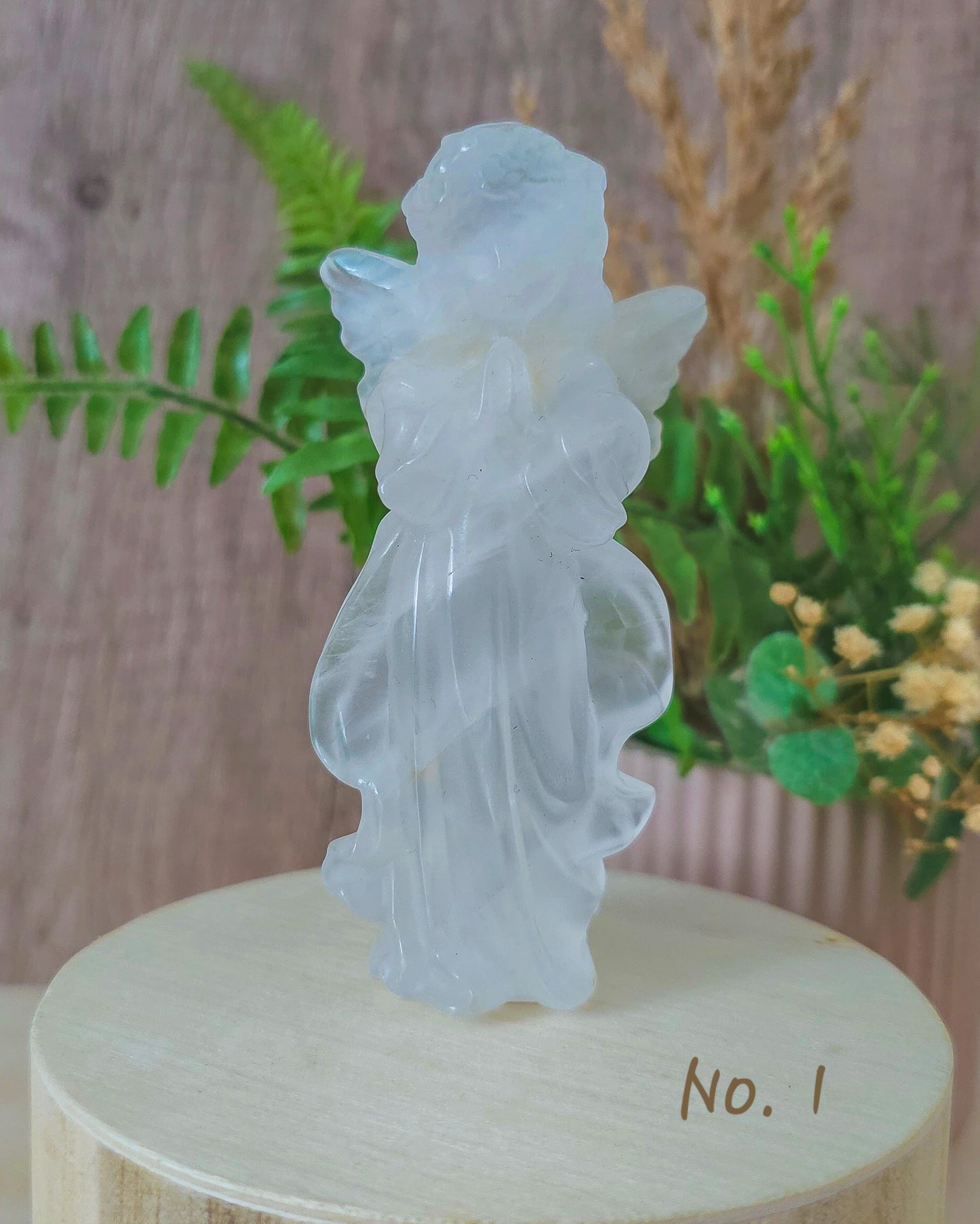 Clear Quartz Angel Carving (10cm)