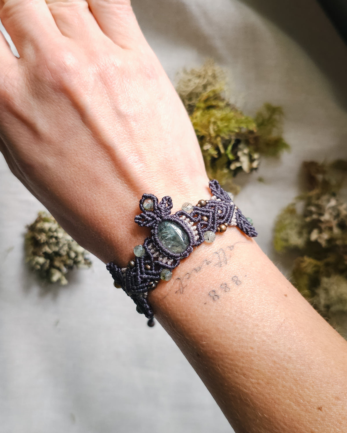 Whisper of Intuition | Handcrafted Prehnite Micromacramé Bracelet