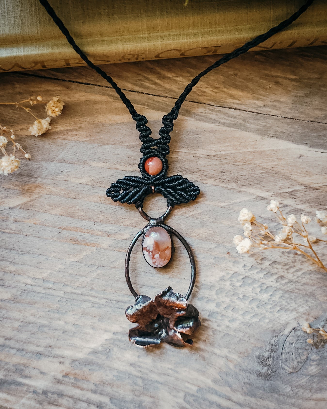 Primrose Spirit with Flower Agate and Mookaite | Scottish Botanical Amulet