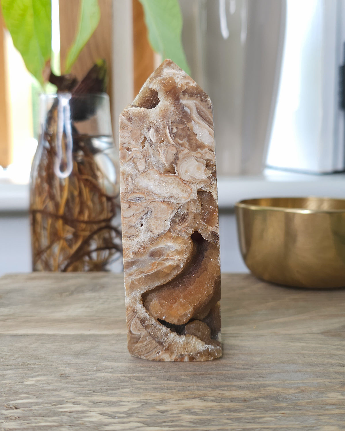 Phosphorescent Chocolate Calcite Tower