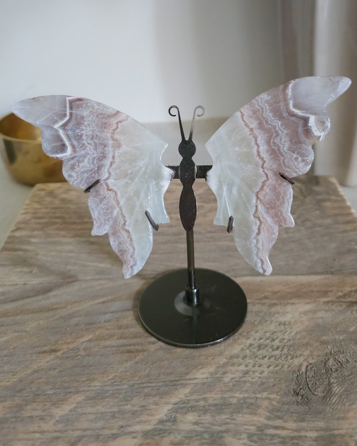 Banded Agate & Quartz | Crystal Butterfly Wings On The Stand