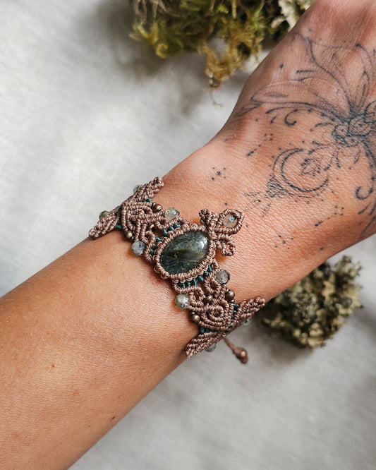 Whisper of Renewal | Handcrafted Prehnite Micromacramé Bracelet