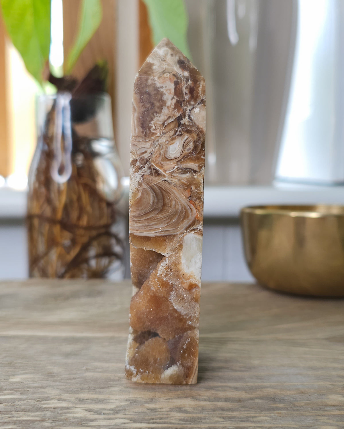 Phosphorescent Chocolate Calcite Tower