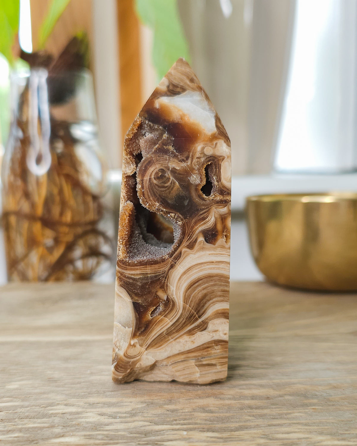 Phosphorescent Chocolate Calcite Tower