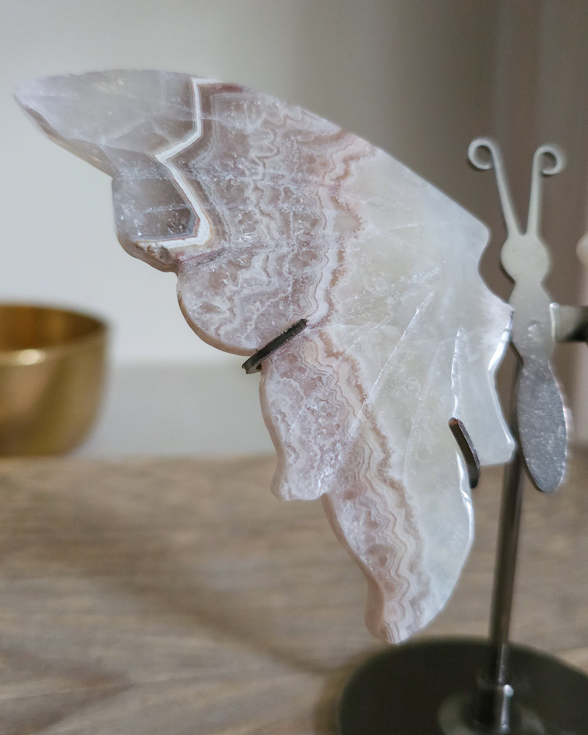 Banded Agate & Quartz | Crystal Butterfly Wings On The Stand