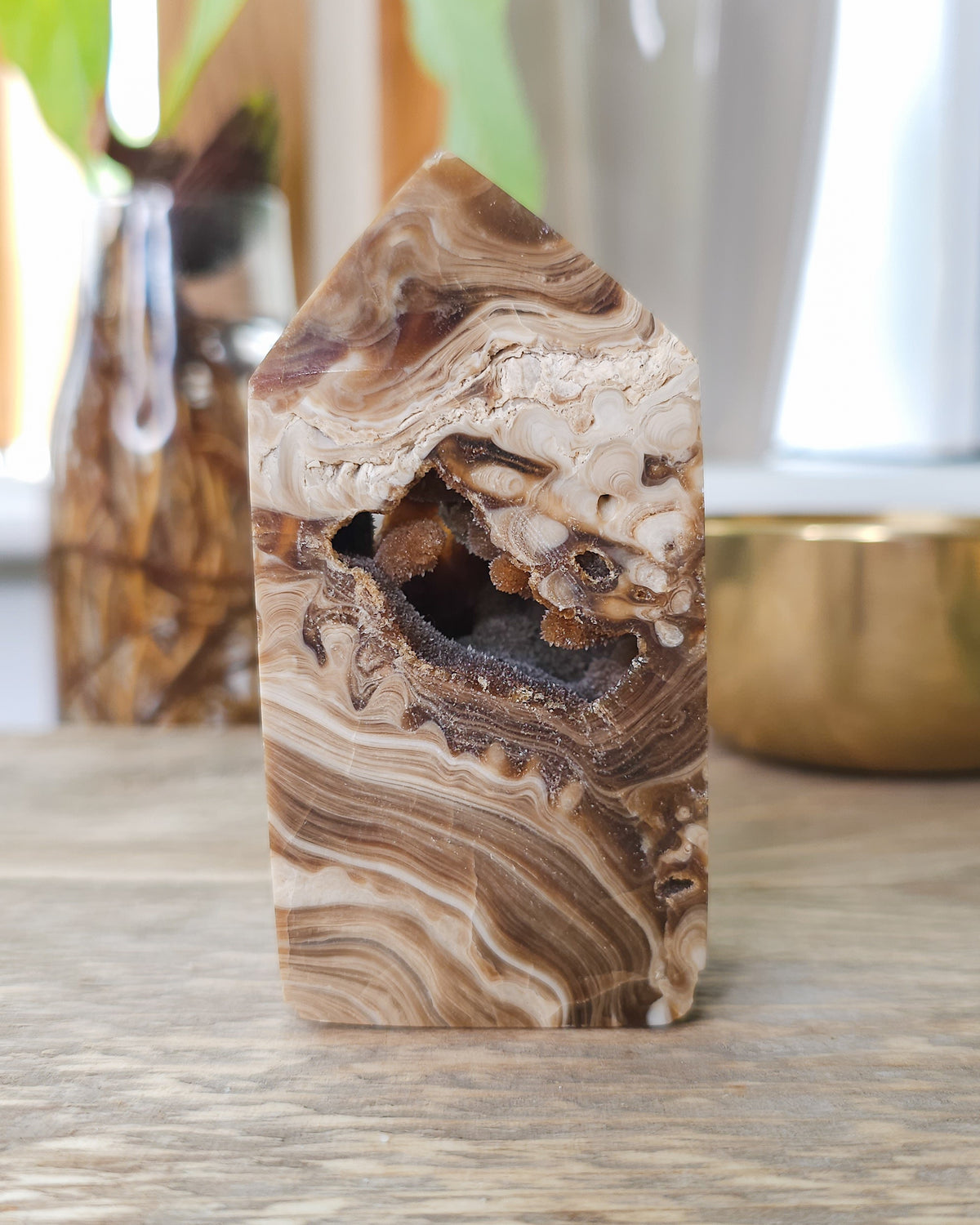 Phosphorescent Chocolate Calcite Tower