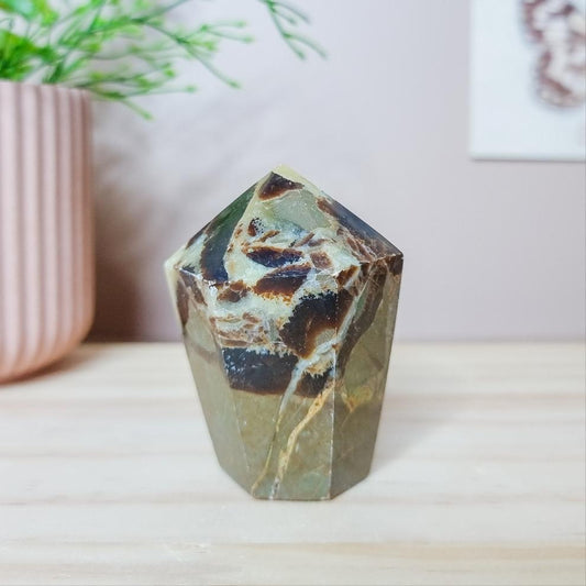 Septarian Cupcake Tower