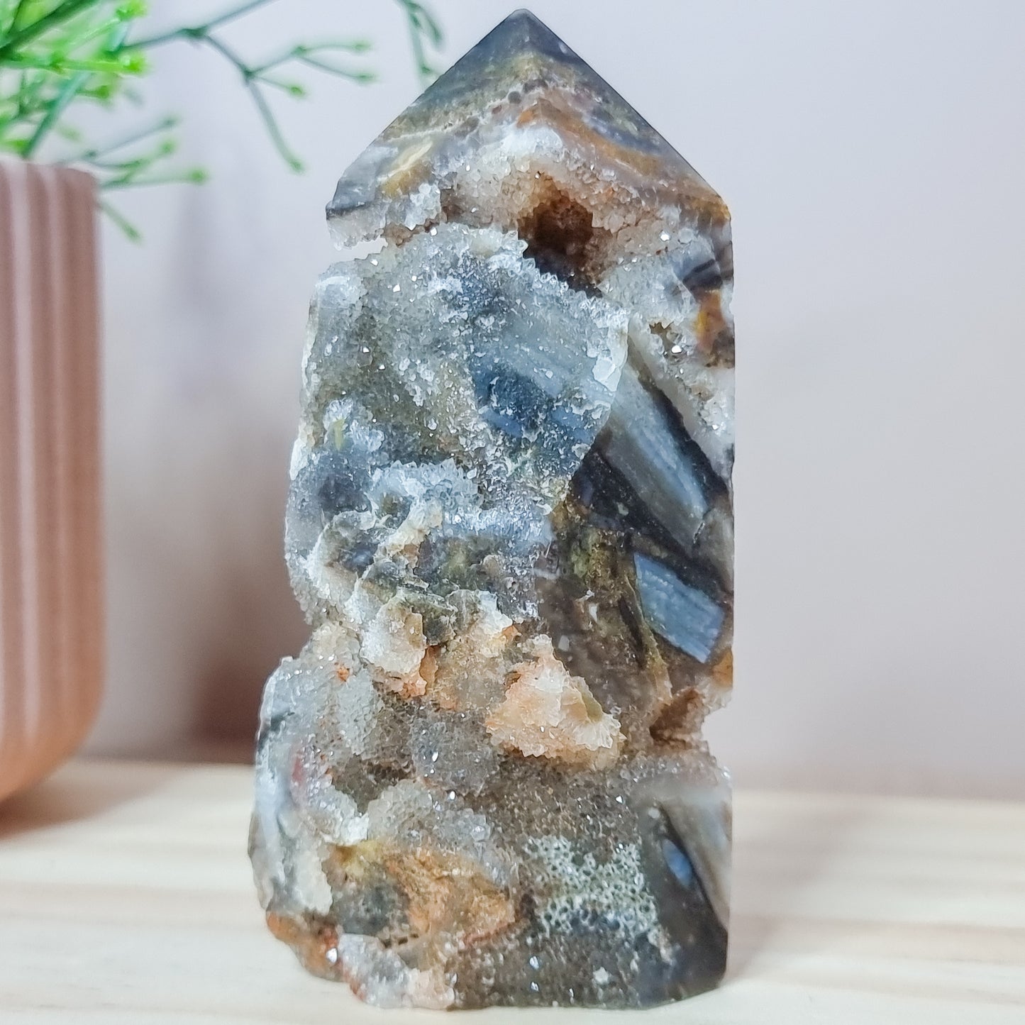 Druzy Quartz with Sphalerite Tower